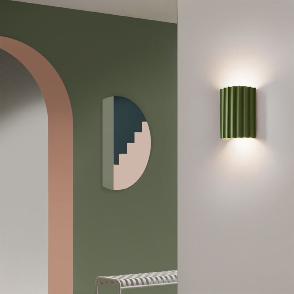 Moderne halfronde wandlamp voor in huis