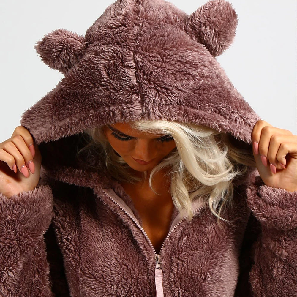 SnugglePaws™ - Superzachte Fleece Onesie met Berenoortjes